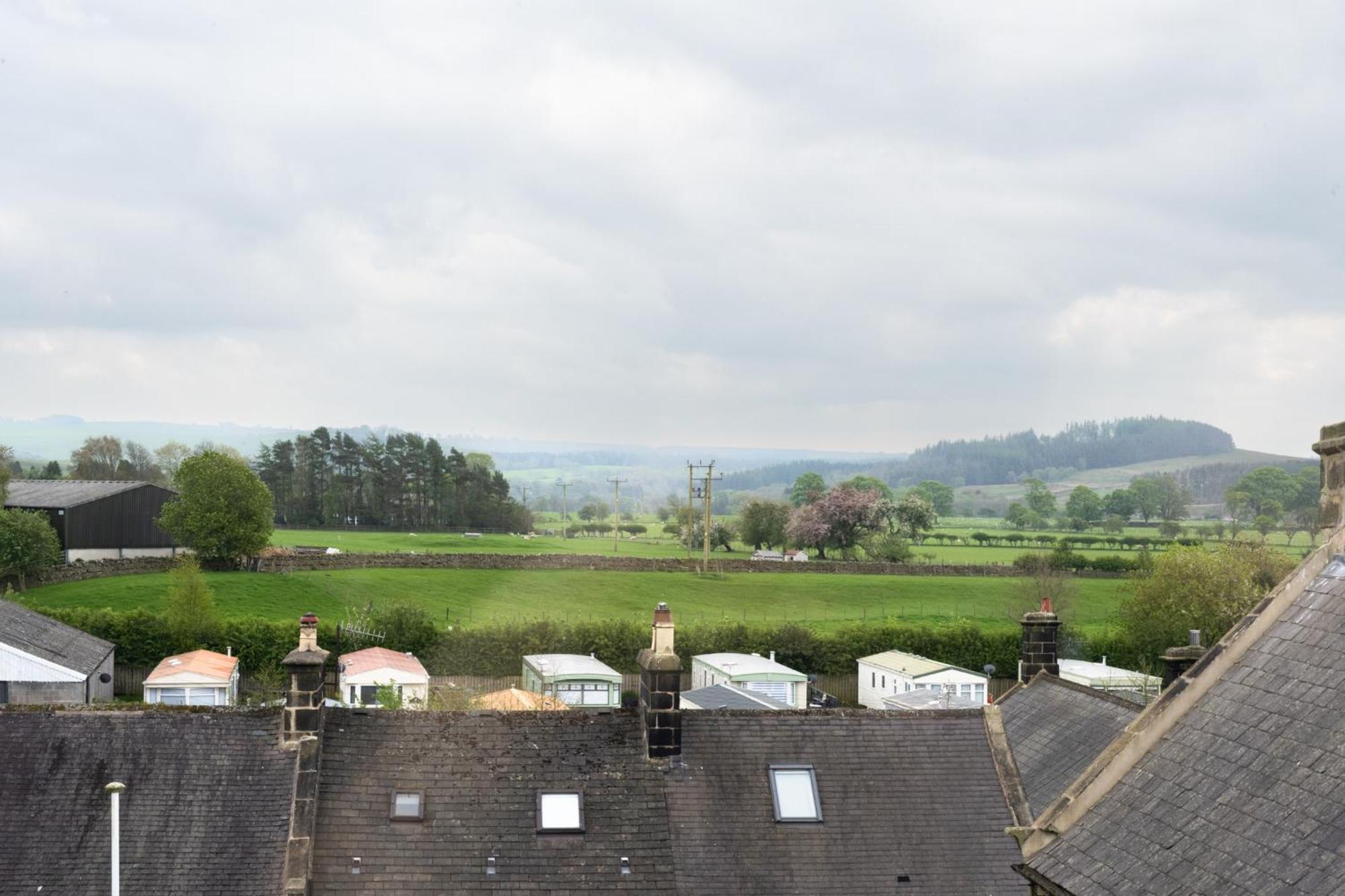 Northern Hideaways, Castle Hill View Белингъм Екстериор снимка